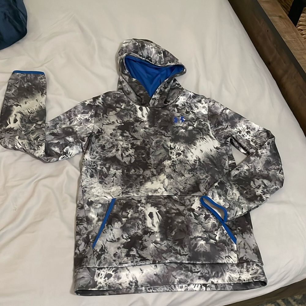 Under Amour Youth XL Gray Sweatshirt